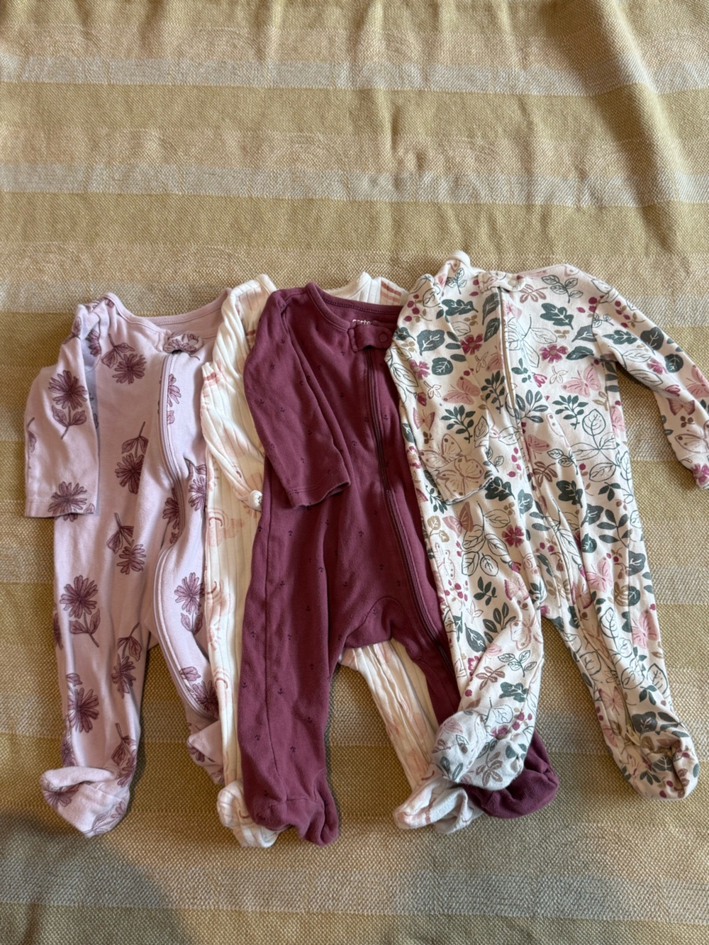 Carters 6-9m Sleeper Bundle